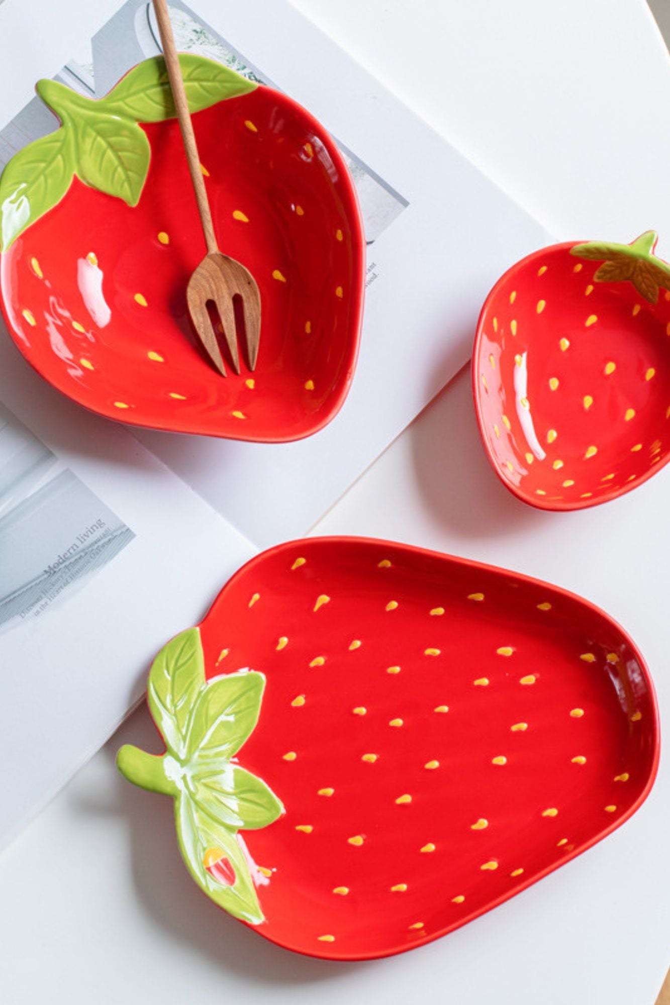 Conjunto Pintado a Mão Modelo Morango